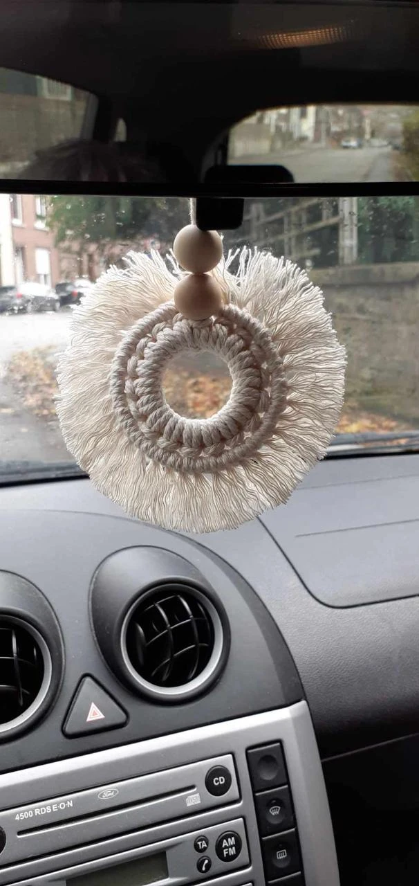 Difusor de aceite esencial o perfume para coche – photo 2